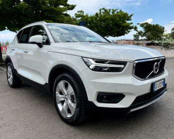 Volvo XC40 D3 150CV Momentum Pro Geartronic