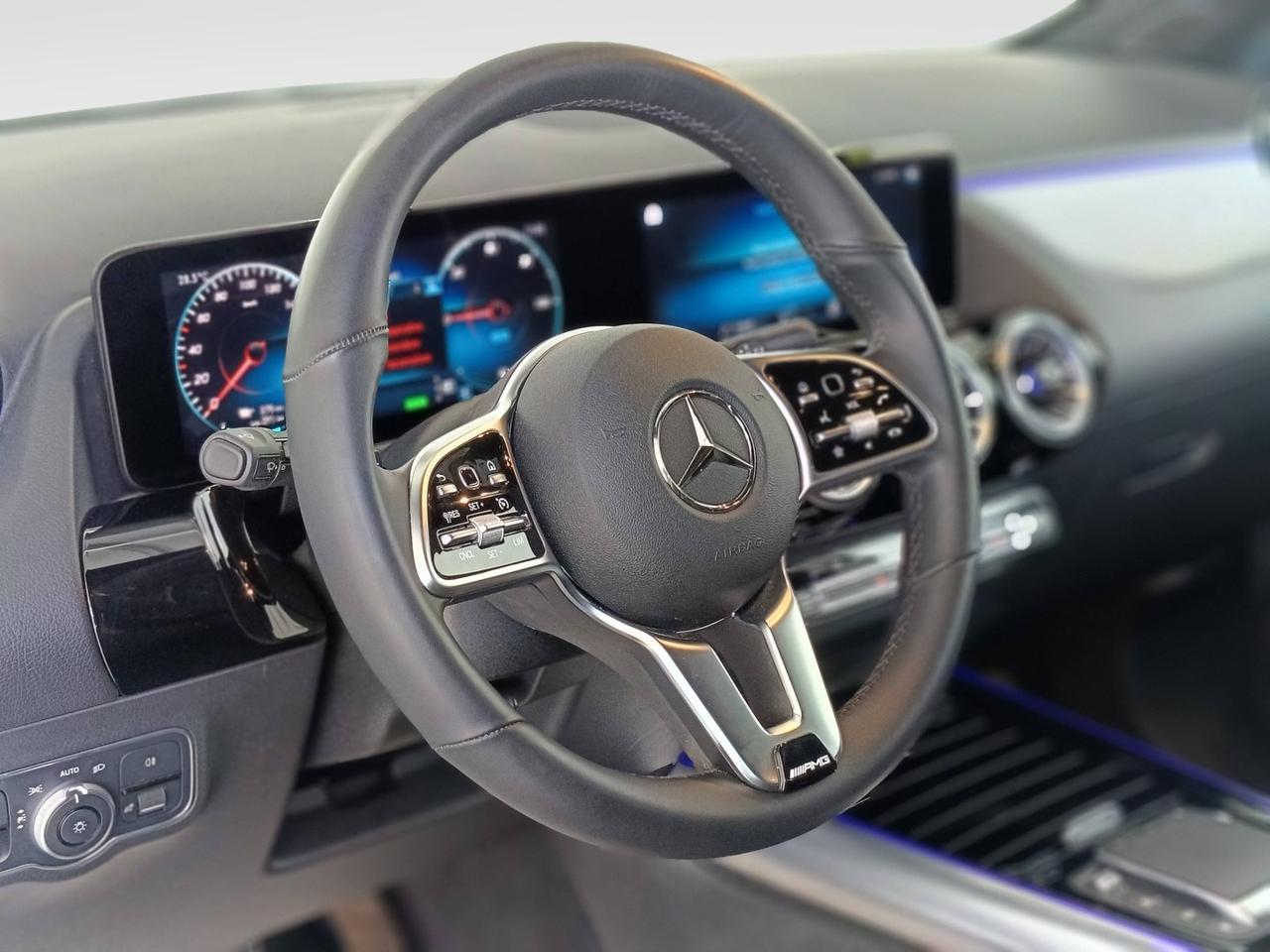 Mercedes-Benz EQA - H243 2021 - EQA 300 Sport 4matic