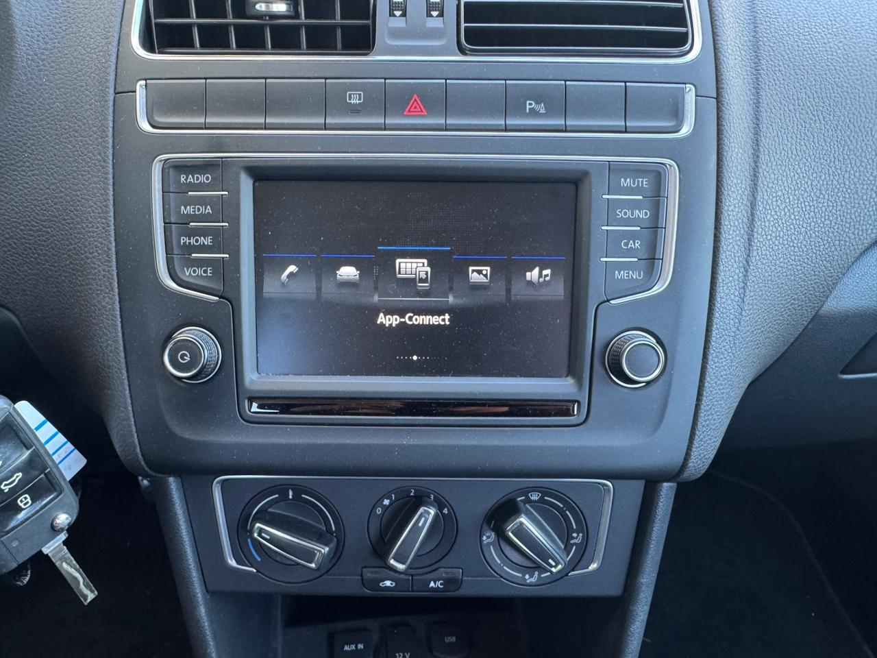 Volkswagen Polo 1.4 TDI Comfortline 2017
