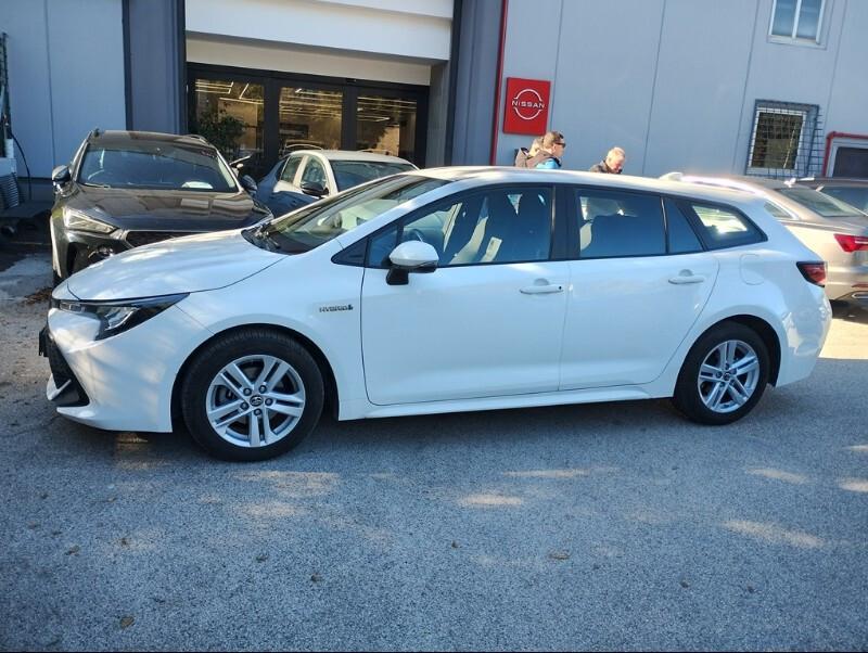 Toyota Corolla 1.8 HYBRID FULL LED+NAVI+RCAM+PRIVACY+CRUISE+ADAS