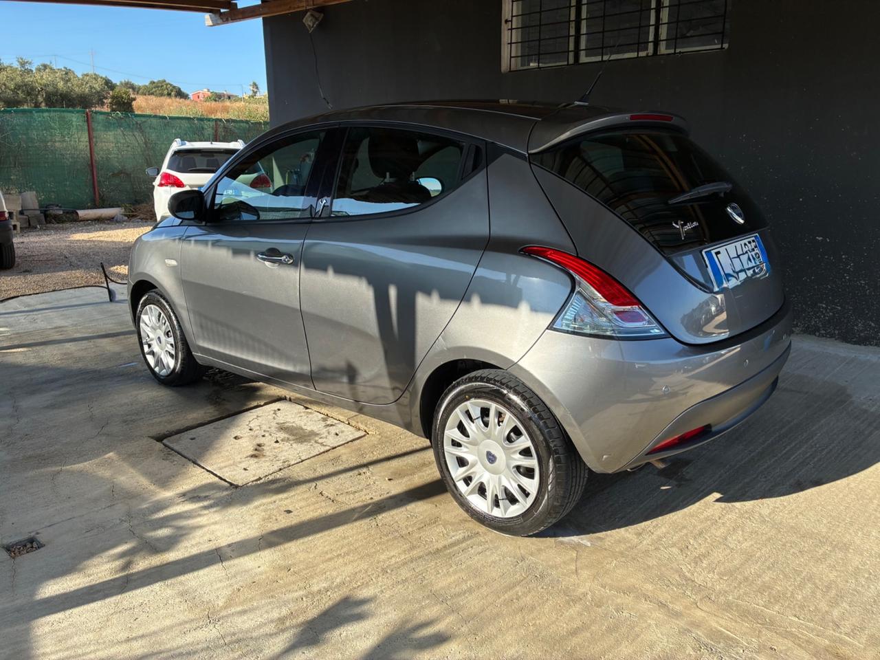 Lancia Ypsilon 1.2 69 CV Platinum
