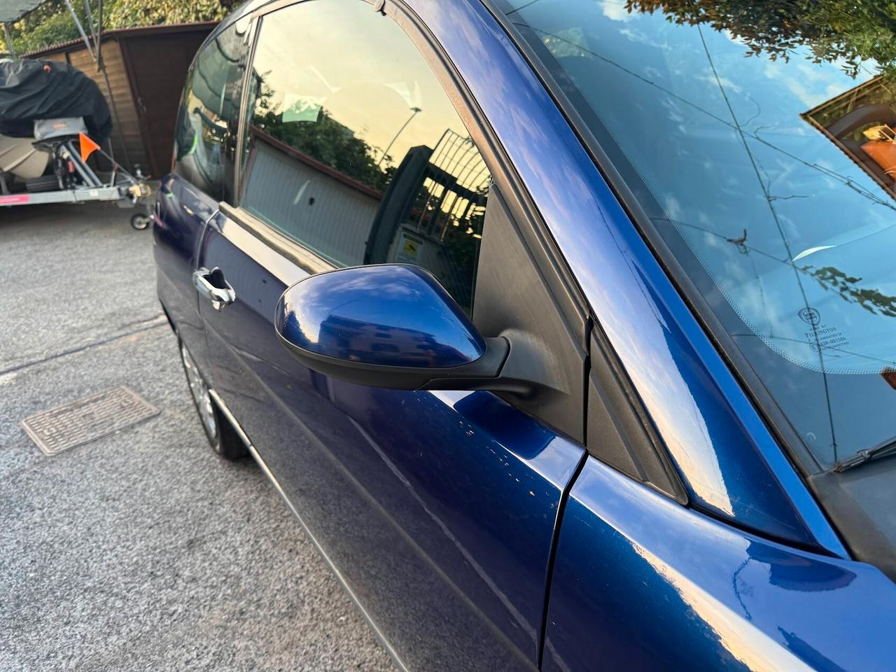 Lancia Ypsilon 1.3 MJT 90 CV Platino