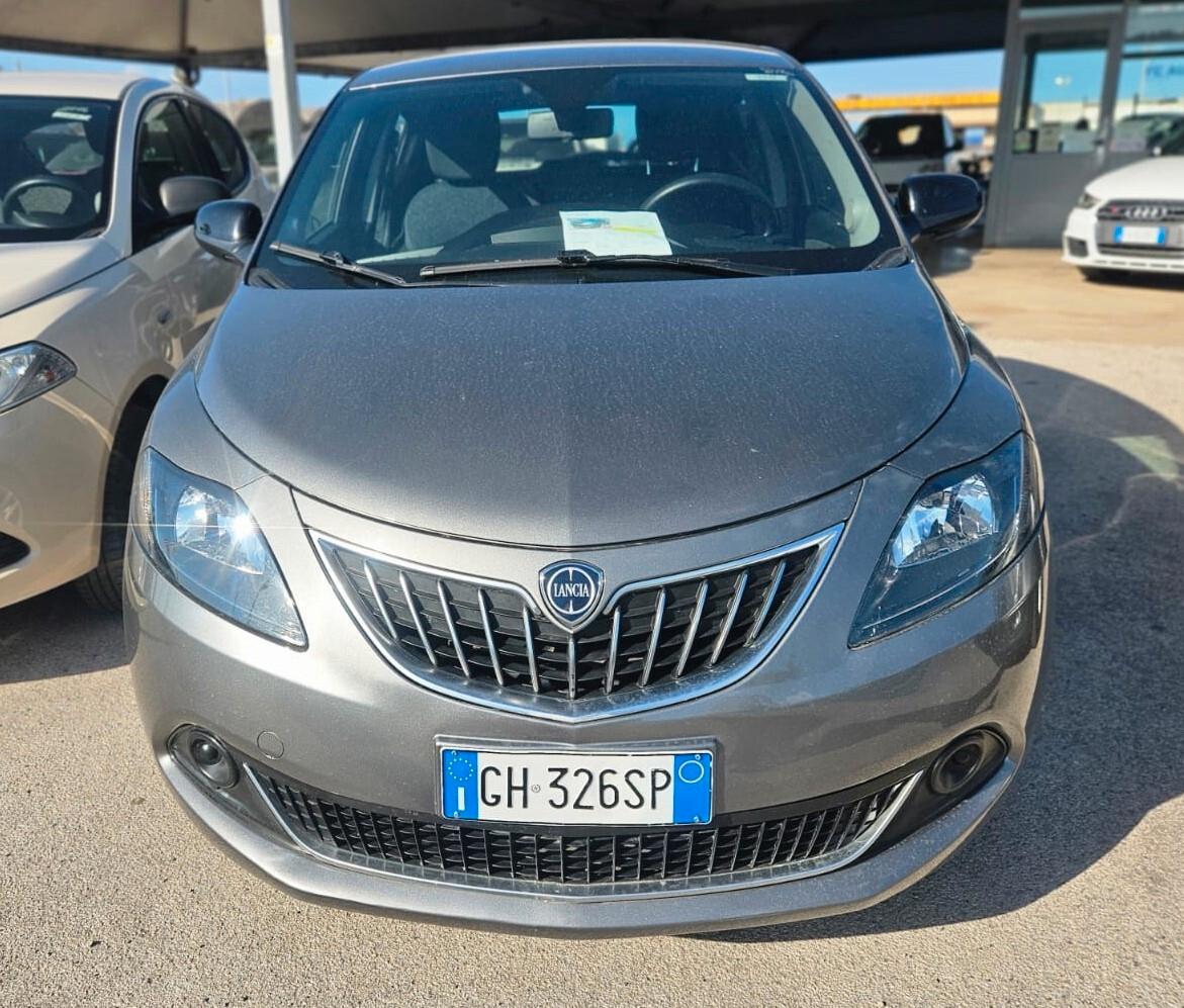 Lancia Ypsilon 1.0 FireFly 5 porte S&S Hybrid Ecochic A. Ferretti