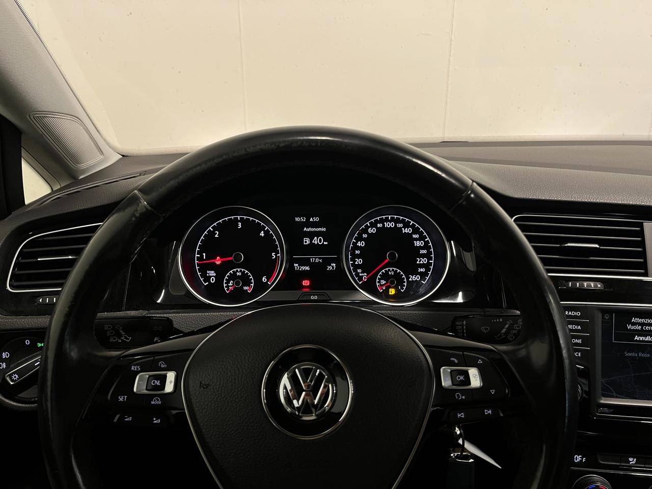 VOLKSWAGEN GOLF 1.6 TDI EXECUTIVE