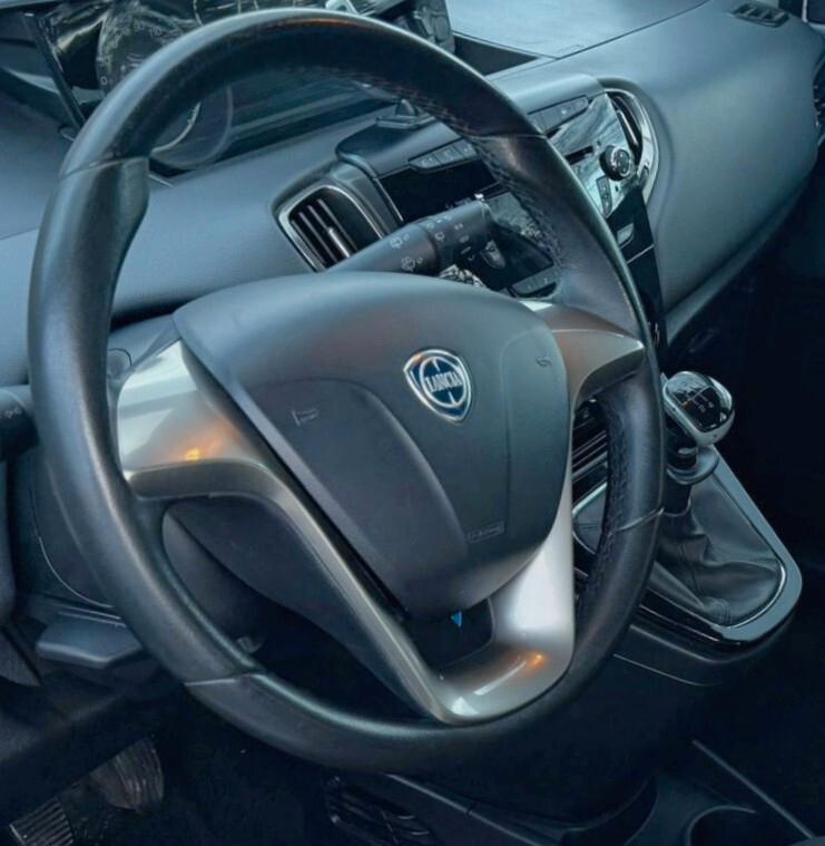 Lancia Ypsilon *UNICOPROPRIETARIO *1.2 69 CV 5 porte Platinum