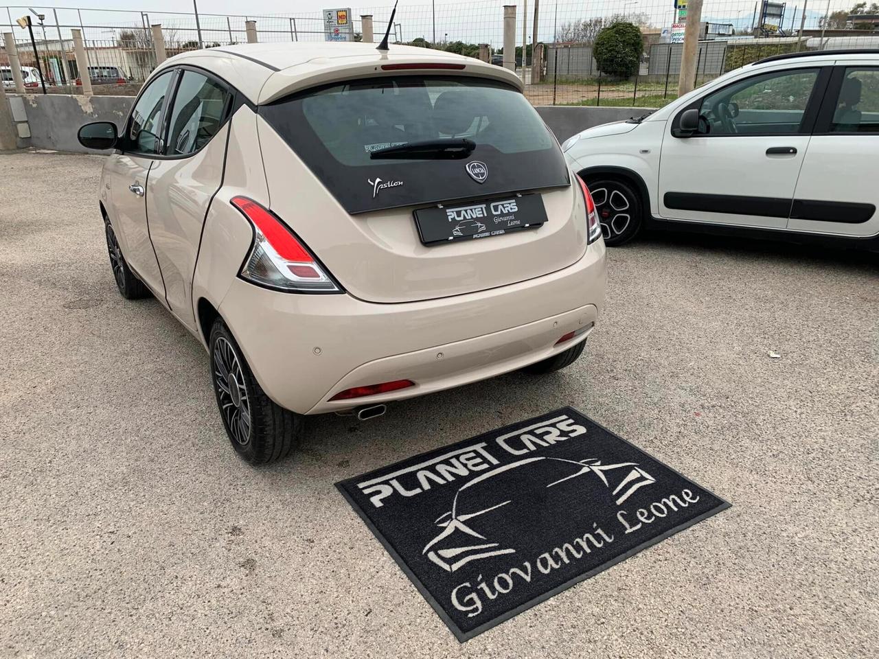 Lancia Ypsilon 1.2 69 CV GPL Ecochic Gold