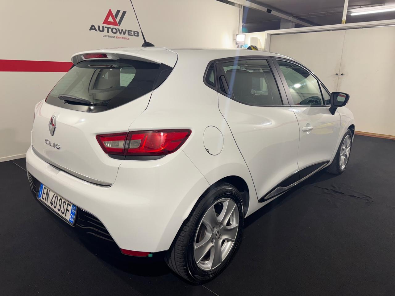 Renault Clio 1.2 Benzina 75CV 5 porte* NEOPATENTATI *