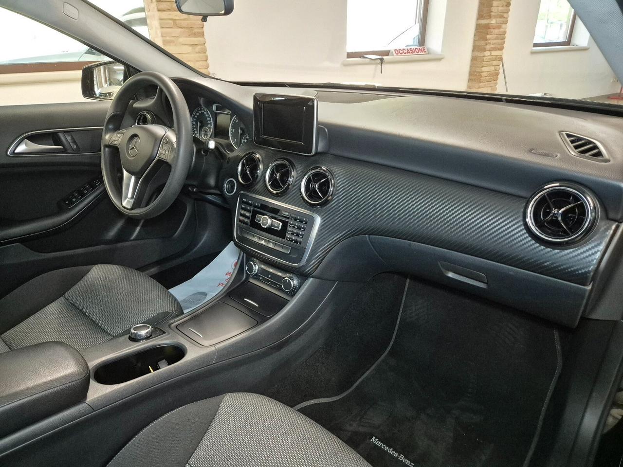 Mercedes-benz GLA 180 d Automatic Executive
