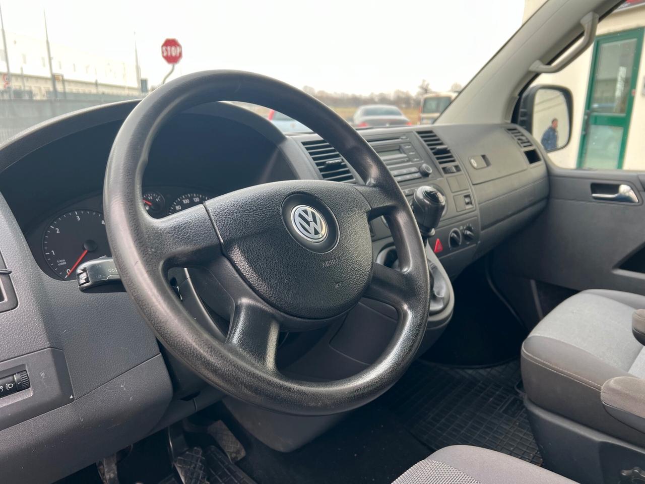 Volkswagen T5 STARTLINE MOTORE NUOVO