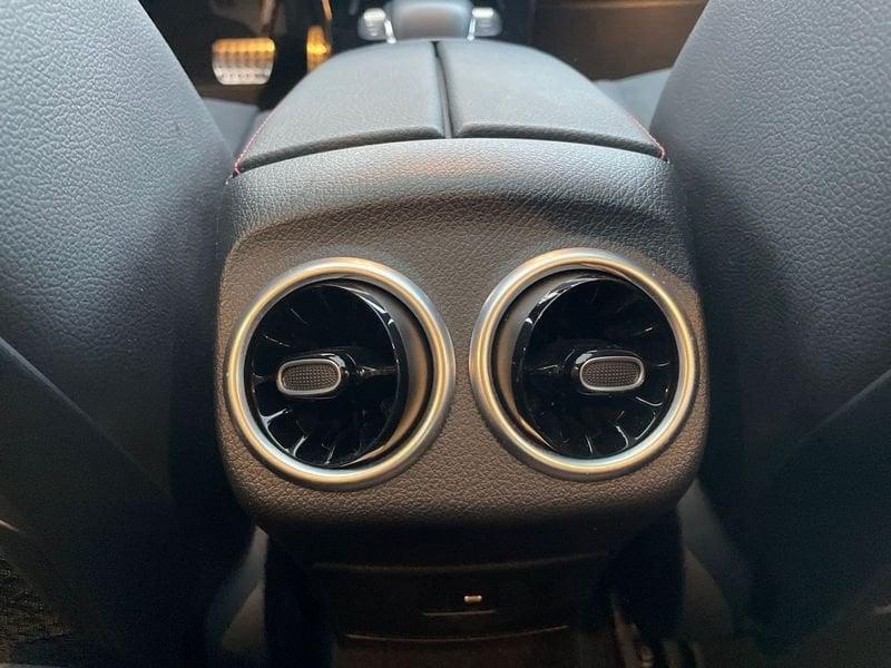 Mercedes-Benz CLA Coupé CLA Coupe 200 d Premium auto