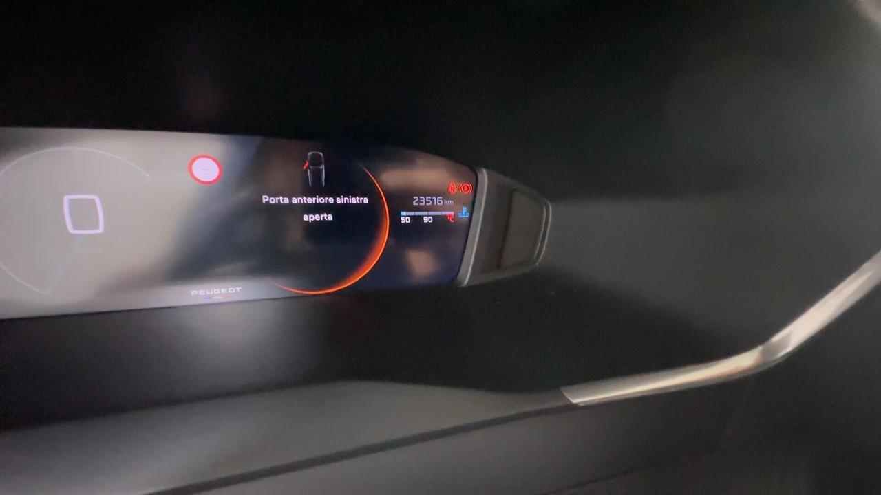 Peugeot 2008 PureTech 100cv Allure '25