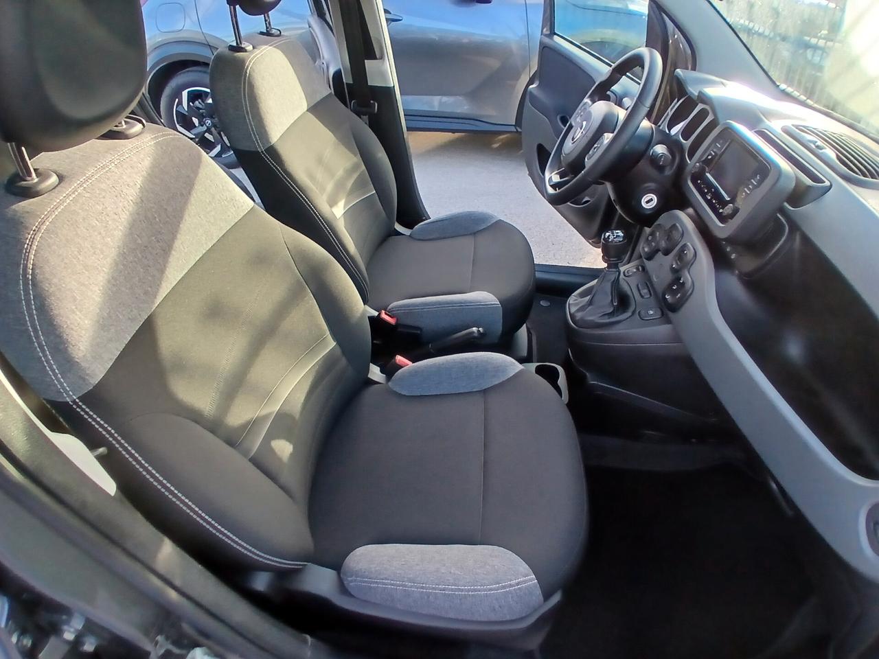 FIAT PANDA 1.0 HYBRID CITY LIFE 2023