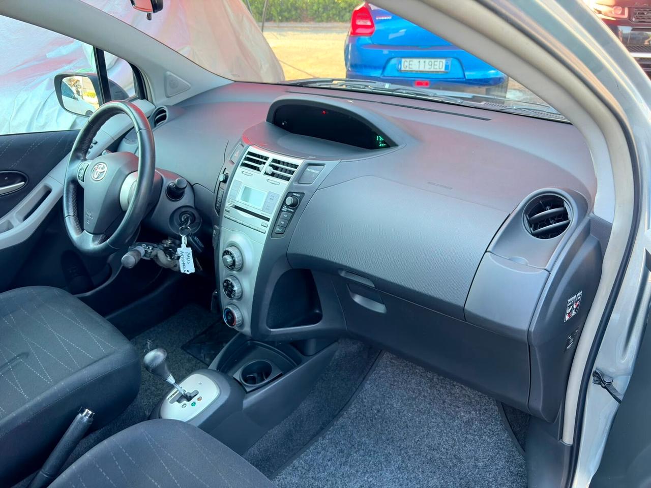 Toyota Yaris 1.4 D-4D 5 porte M-MT Navi