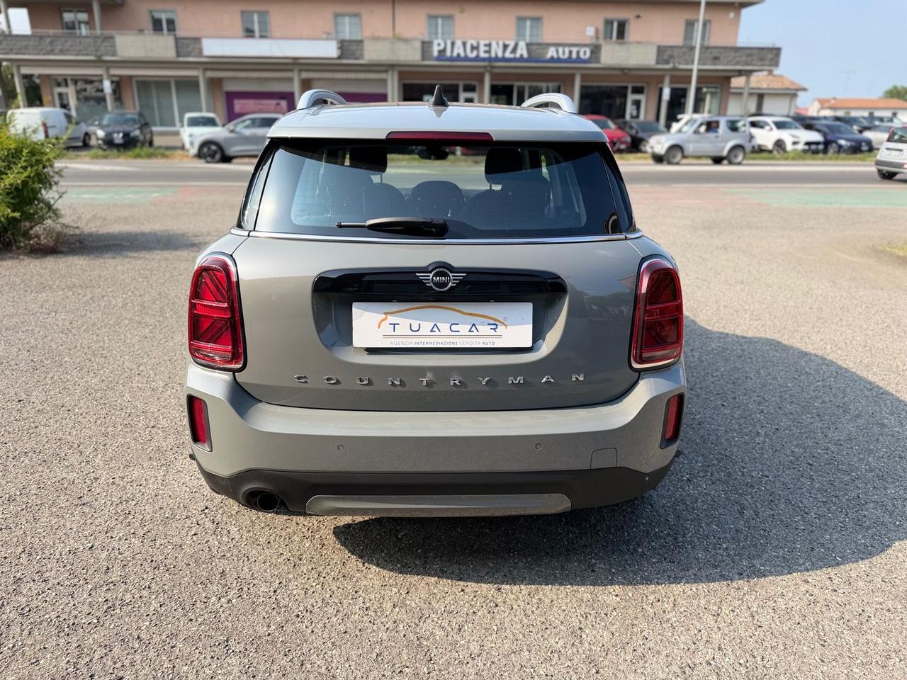 Mini Cooper Countryman Essential 1.5 One #11787