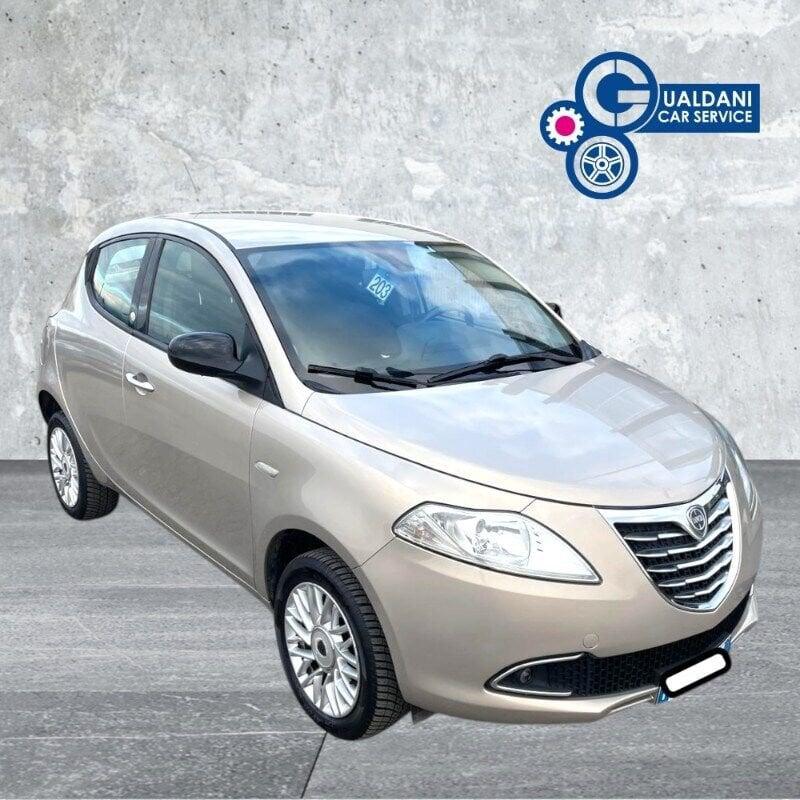 Lancia Ypsilon Ypsilon 0.9 TwinAir 85 CV 5 porte Metano Ecochic Elefantino