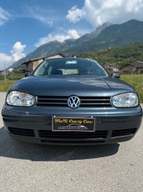 Volkswagen Golf 1.6 16V cat 3 porte Highline
