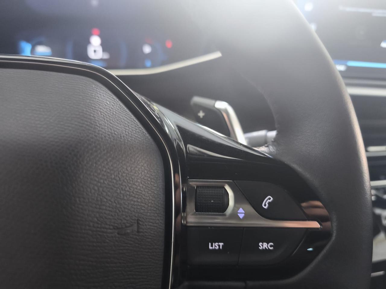 Peugeot 2008 BlueHDi 130 S&S EAT8 Allure pack