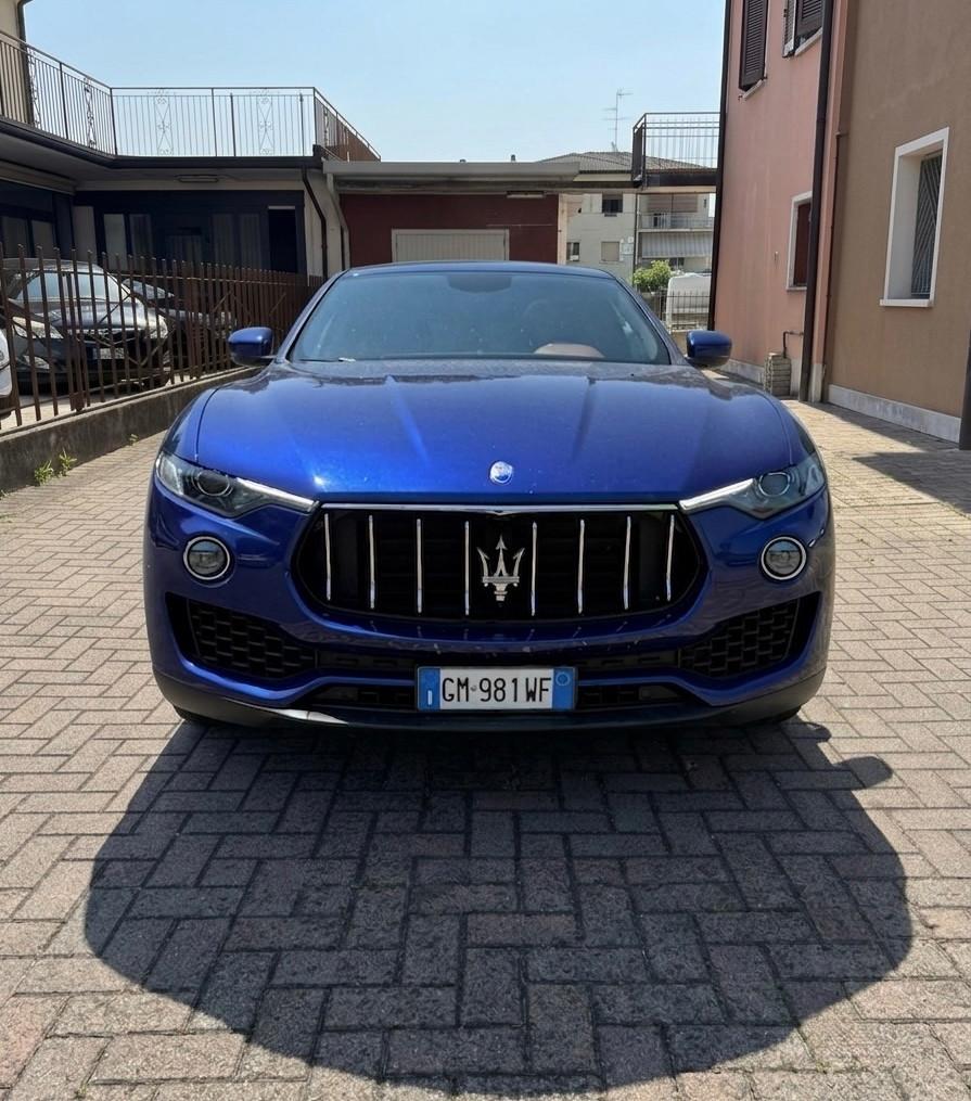 Maserati Levante V6 Diesel 275 CV AWD
