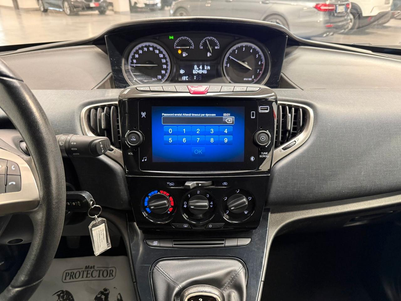 Lancia Ypsilon 1.0 FireFly 5 porte S&S Hybrid Gold