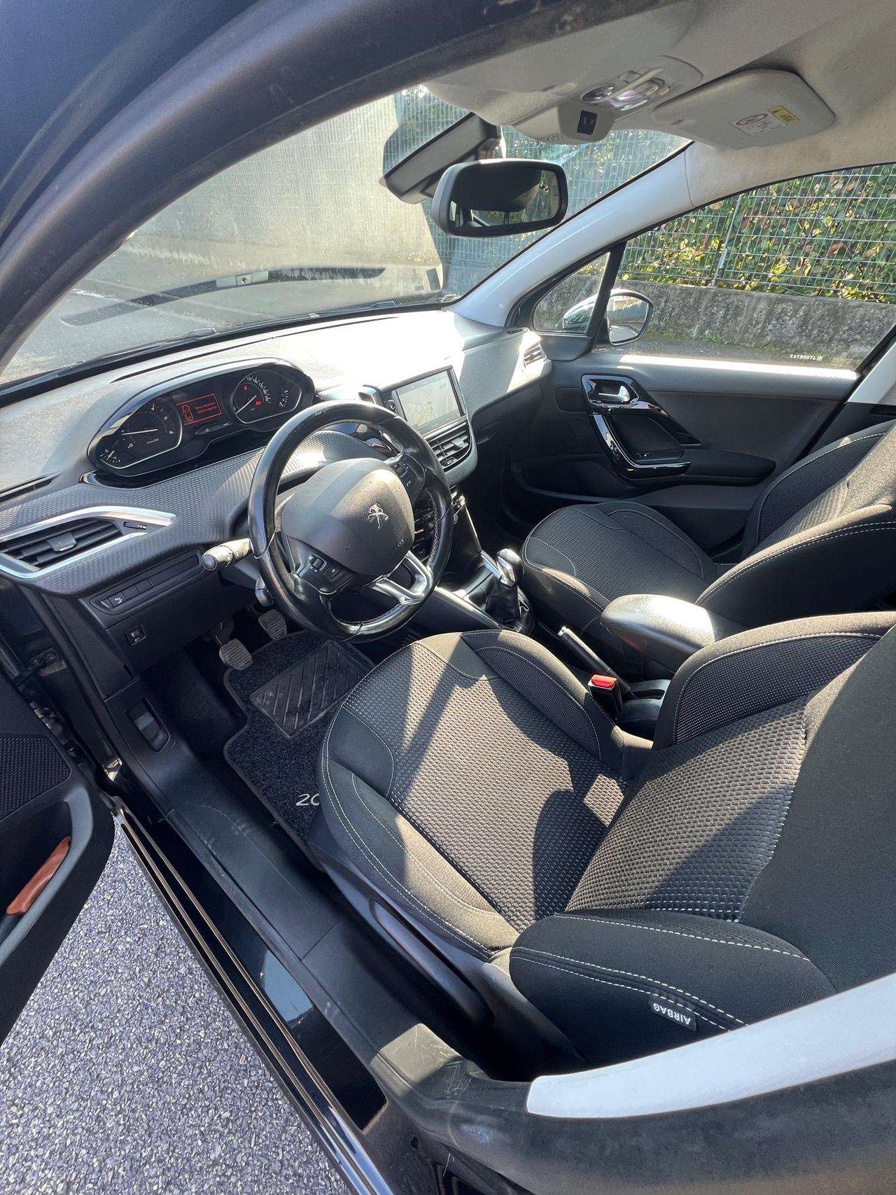 Peugeot 208 1.6 Diesel Ok Neopatentati