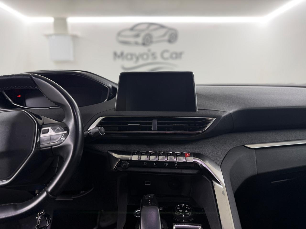 PEUGEOT 3008 CAMBIO AUTOMATICO (anno 2020)