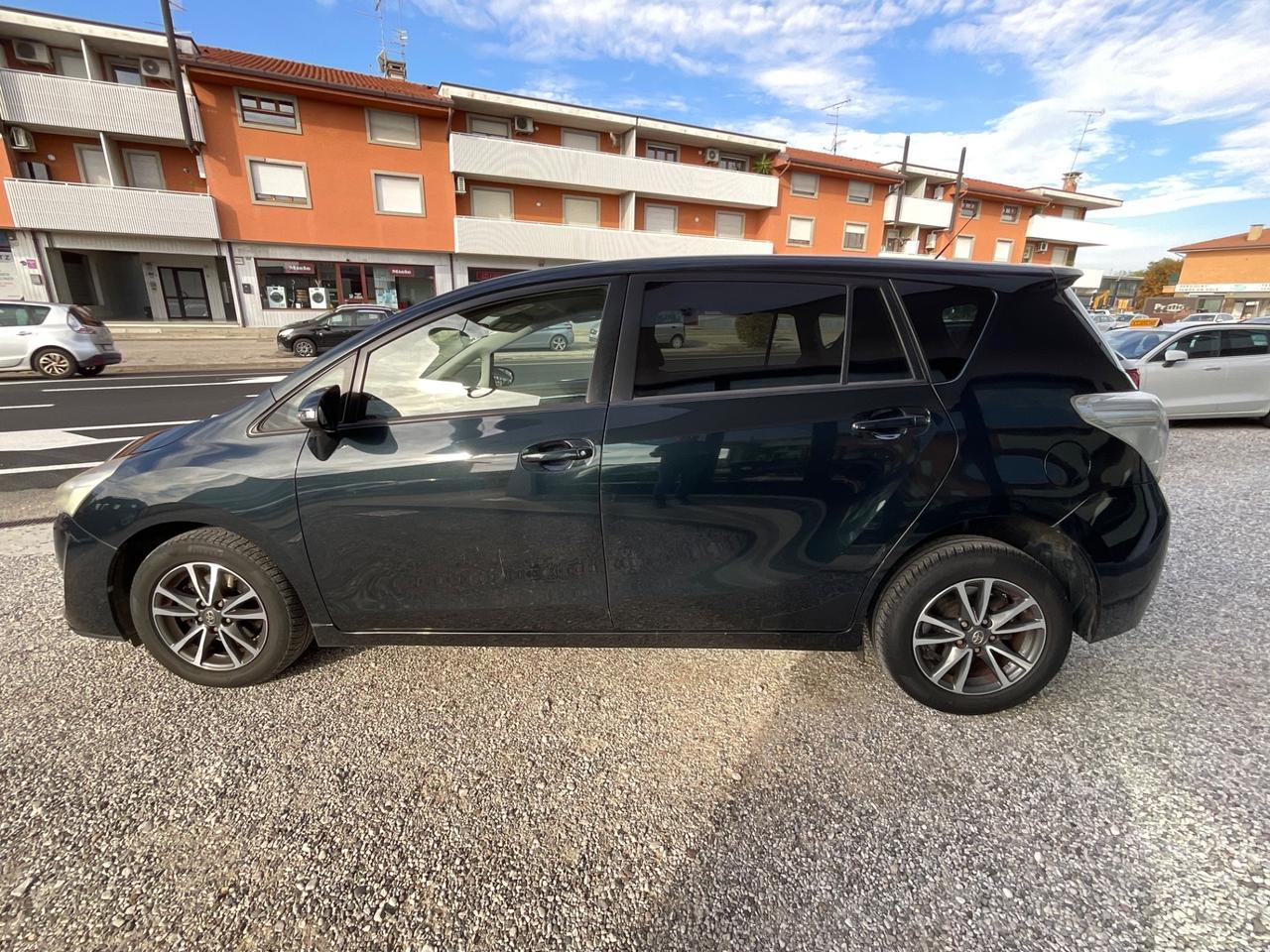 Toyota Verso 1.6 D-4D Style 7 posti