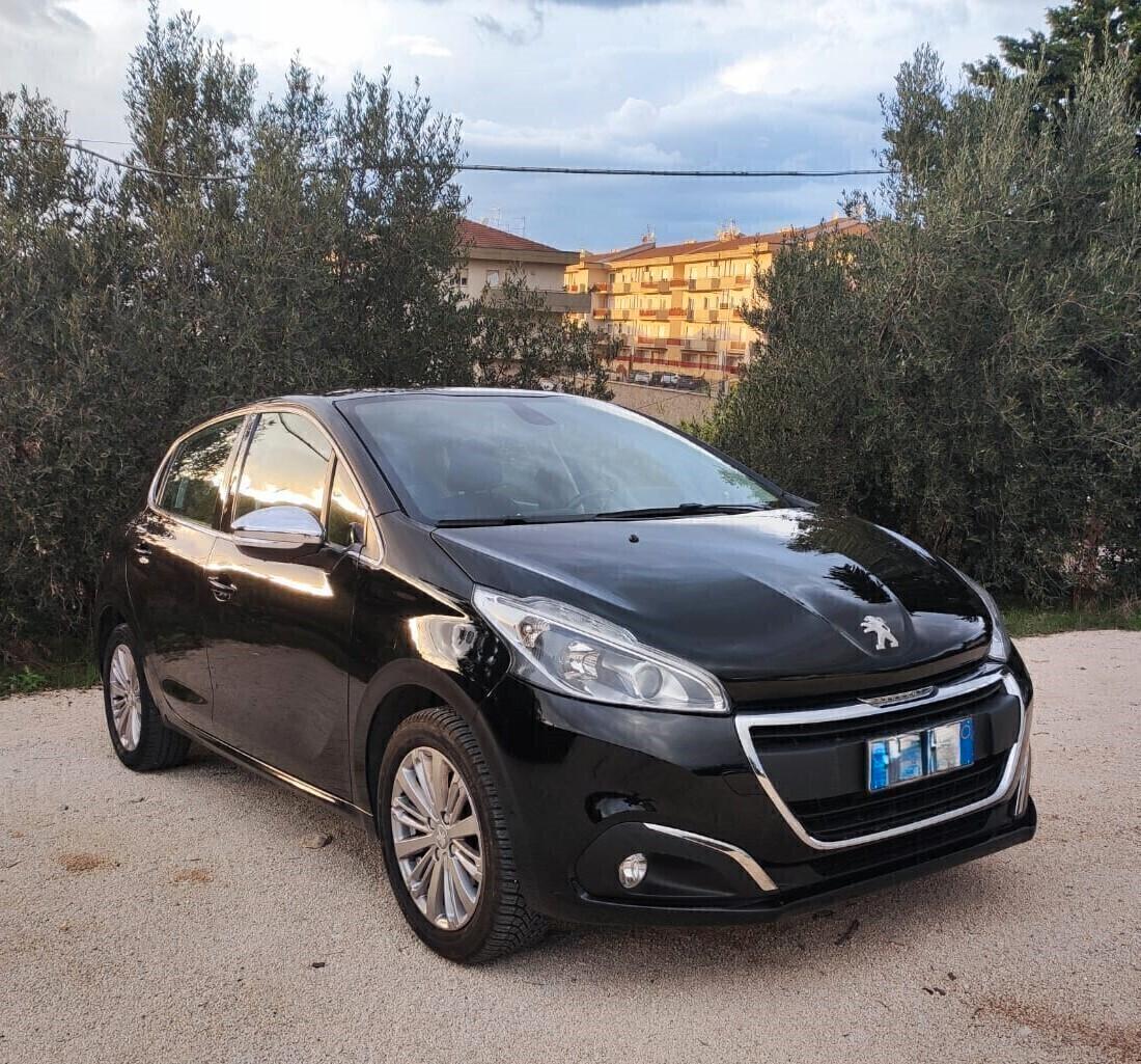 Peugeot 208 PureTech 82 Stop&Start 5 porte Allure