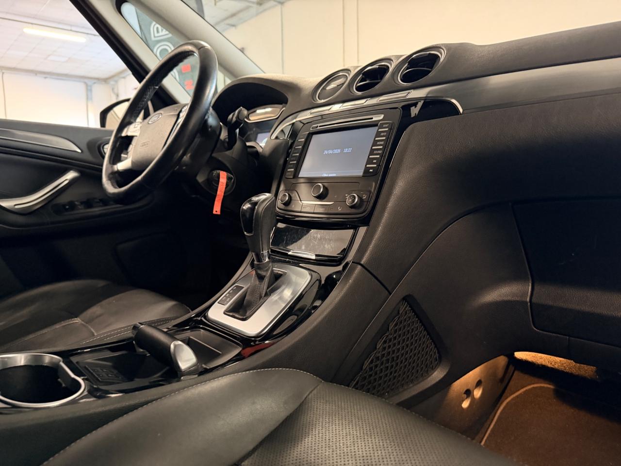 Ford S-Max 2.0 TDCi 163CV Powershift New Titanium