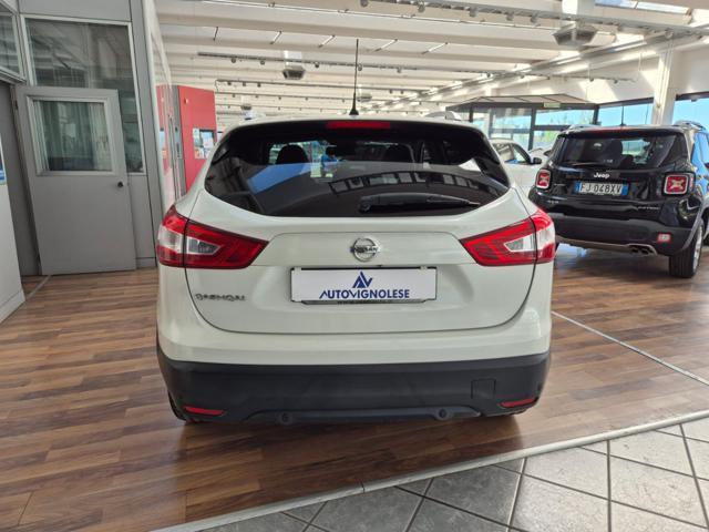 NISSAN Qashqai 1.6 DIG-T Tekna