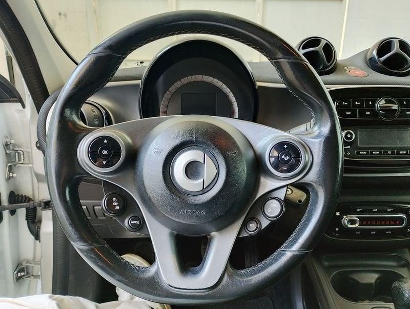 smart forfour forfour 70 1.0 twinamic Tua da 149,00 AL MESE