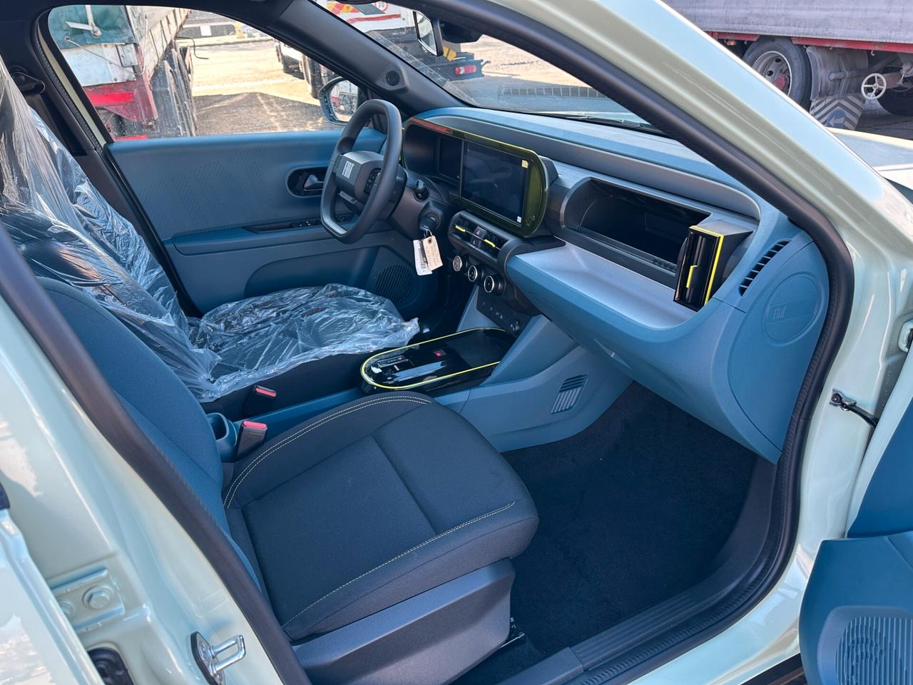 Fiat Grande Panda 1.2 Hybrid 110 CV S&S La Prima