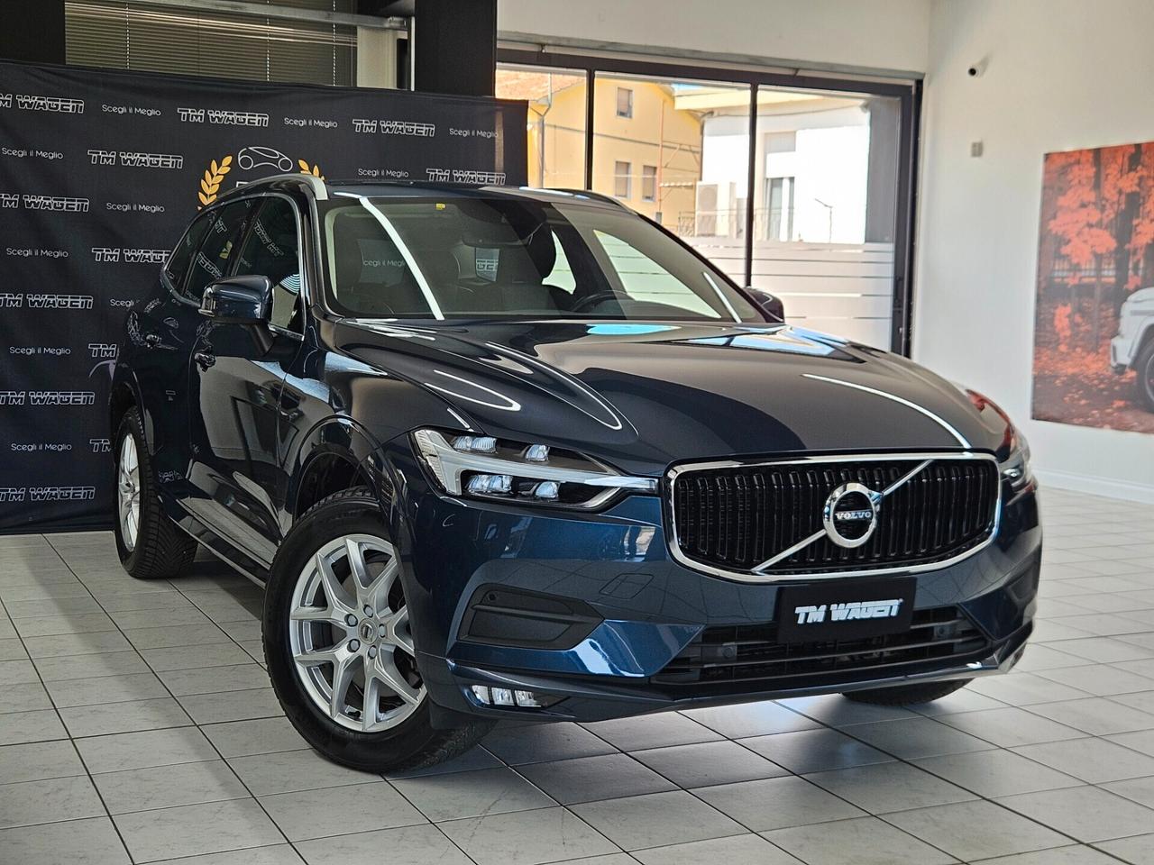 Volvo XC60 2.0 b4 Momentum awd auto my20 - IVA ESPOSTA
