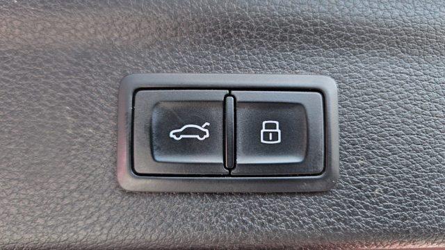 AUDI Q3 35 TDI S tronic S line edition