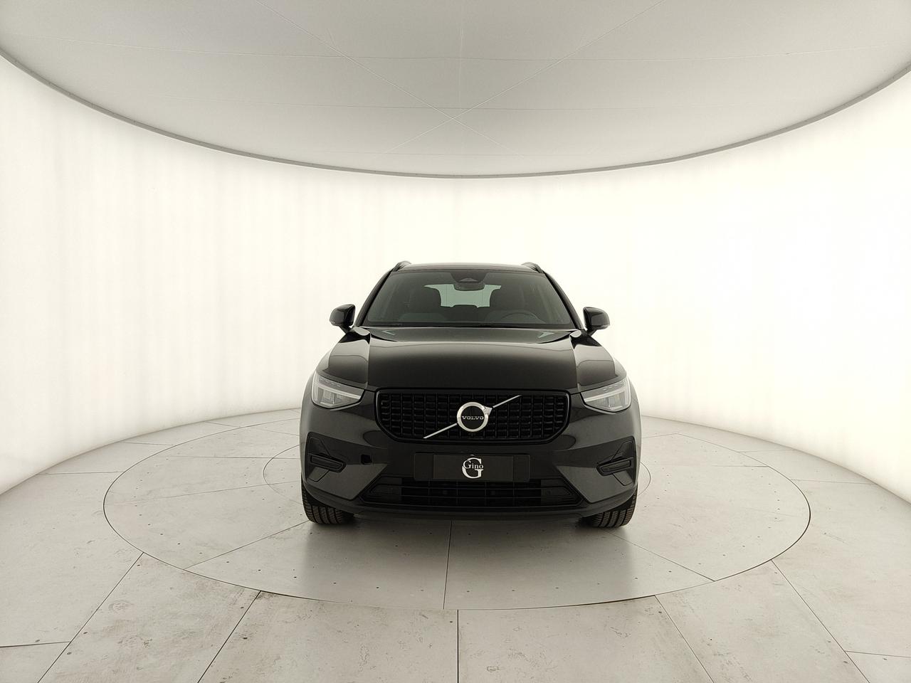 VOLVO XC40 2.0 b3 Plus Dark auto