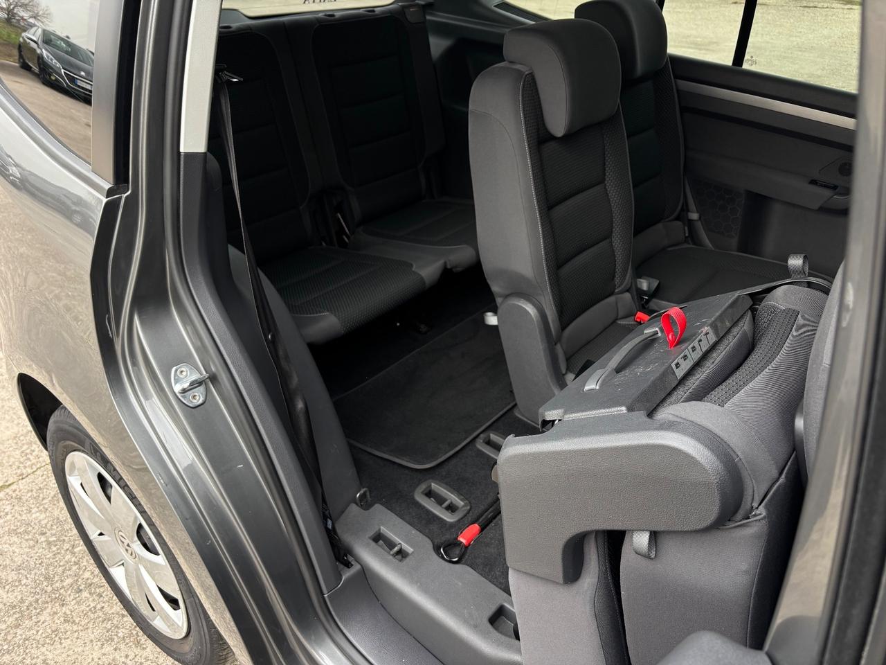 Volkswagen Touran 1.6 TDI DSG 7 POSTI. garanzia