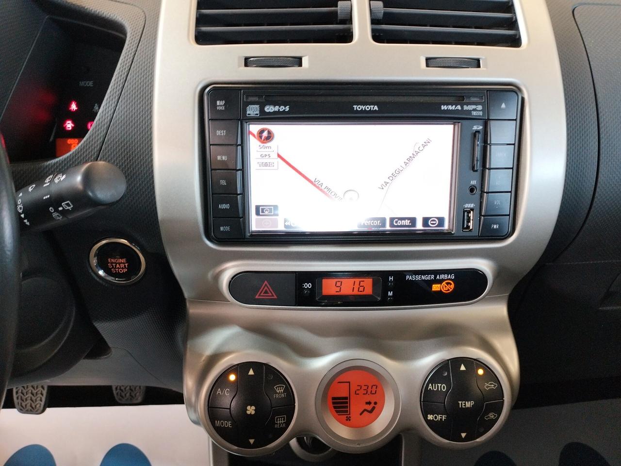 Toyota Urban Cruiser 1.3 vvt-i Dual Luxury 4wd