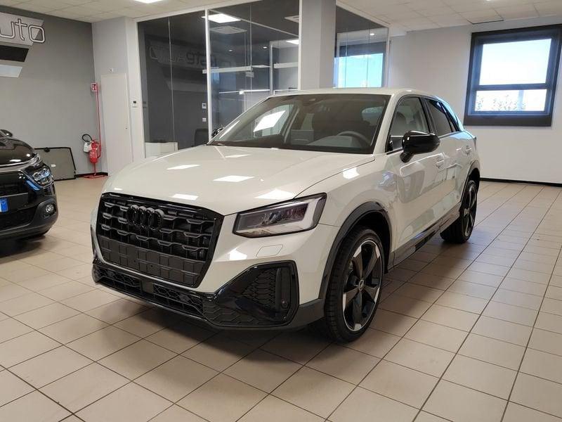 Audi Q2 35 TDI S tronic Identity Black (( Promo ))