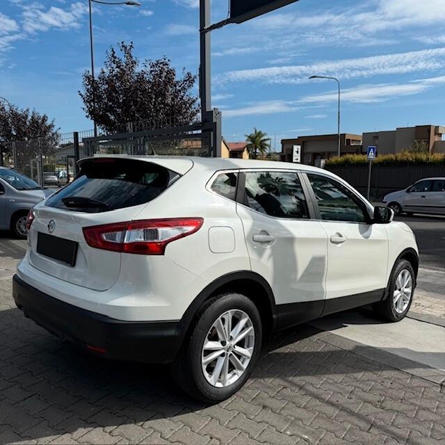 Nissan Qashqai 1.5 dCi Acenta