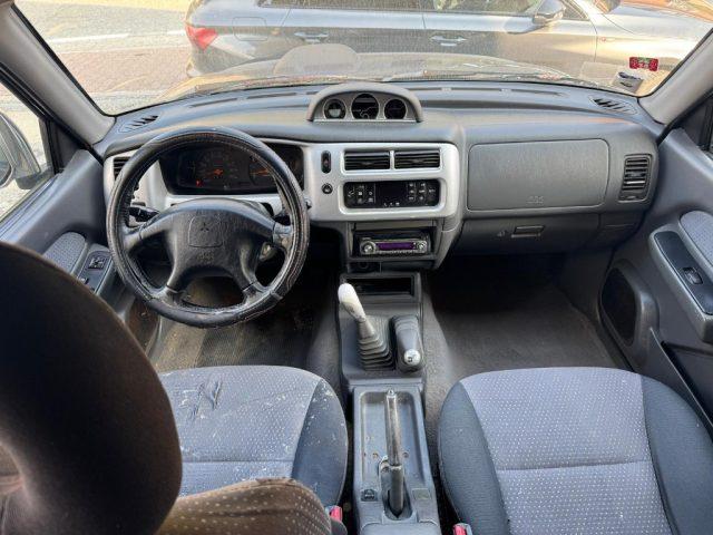 MITSUBISHI L200 2.5 TD cat 4WD Club Cab Intense