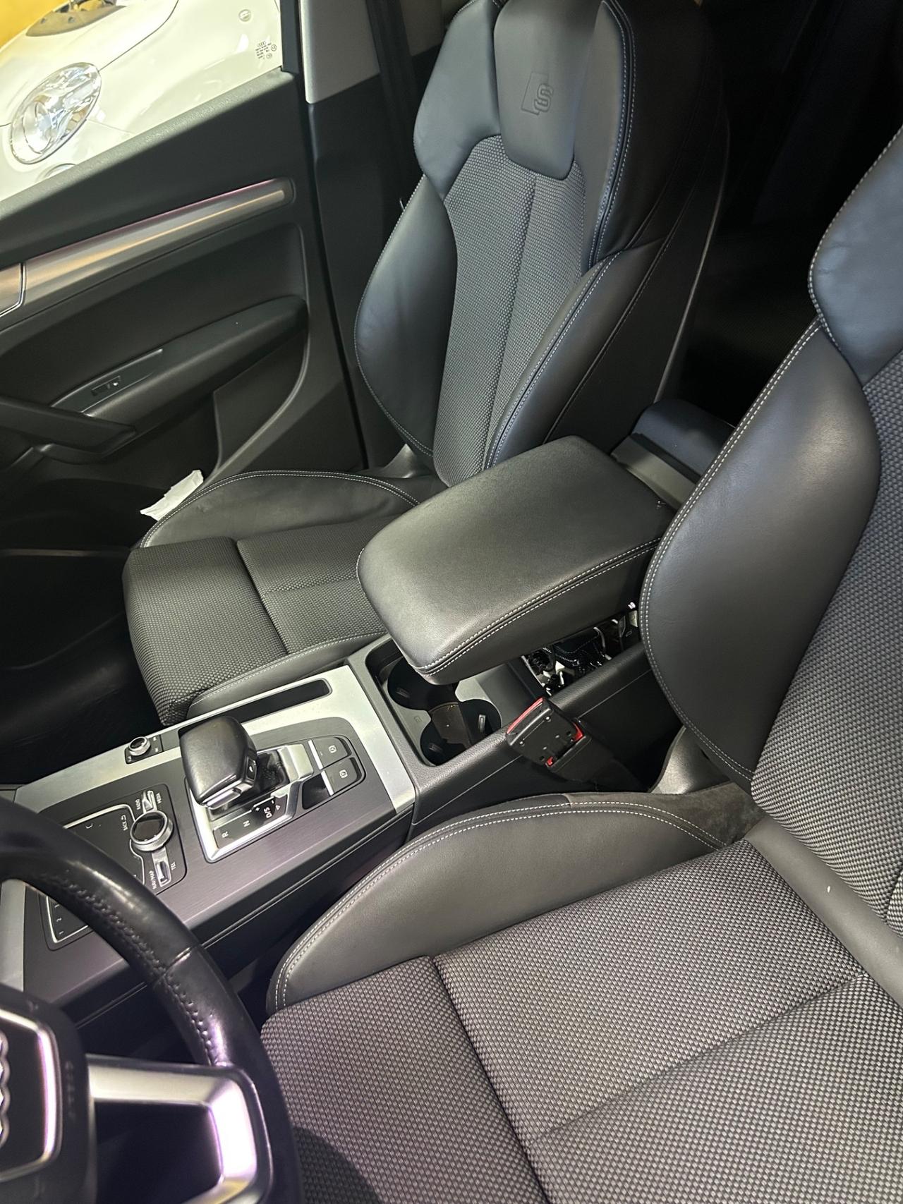 AUDI Q5 2.0 Tdi 190 cv “S-TRONIC/NAV/VIRTUAL”-2018