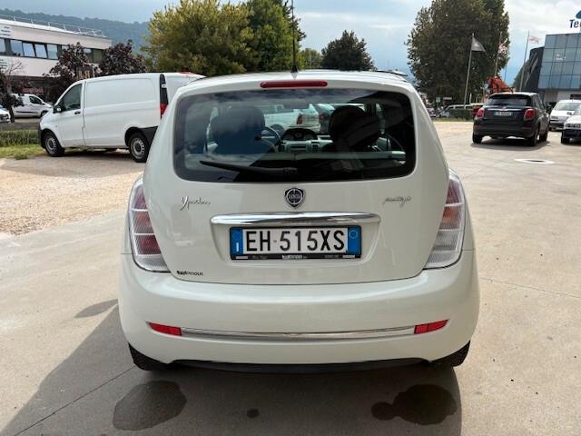 Lancia Ypsilon 1.3 MJT 75 CV Platinum
