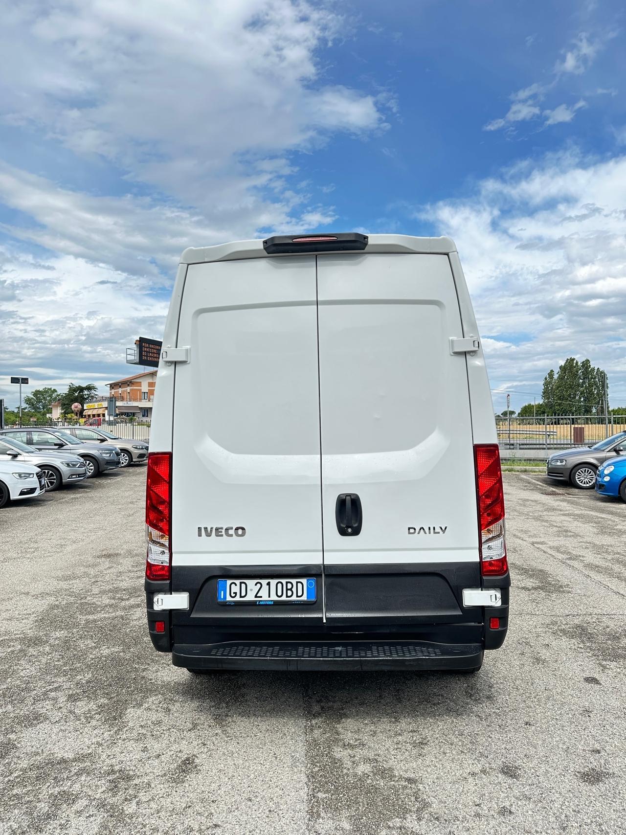 IVECO DAILY 35s12 V 3520 H2 - 2020