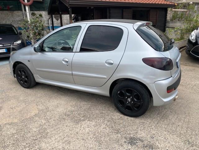 Peugeot 206 Plus 1.1 60CV 5p. Generation ECO GPL