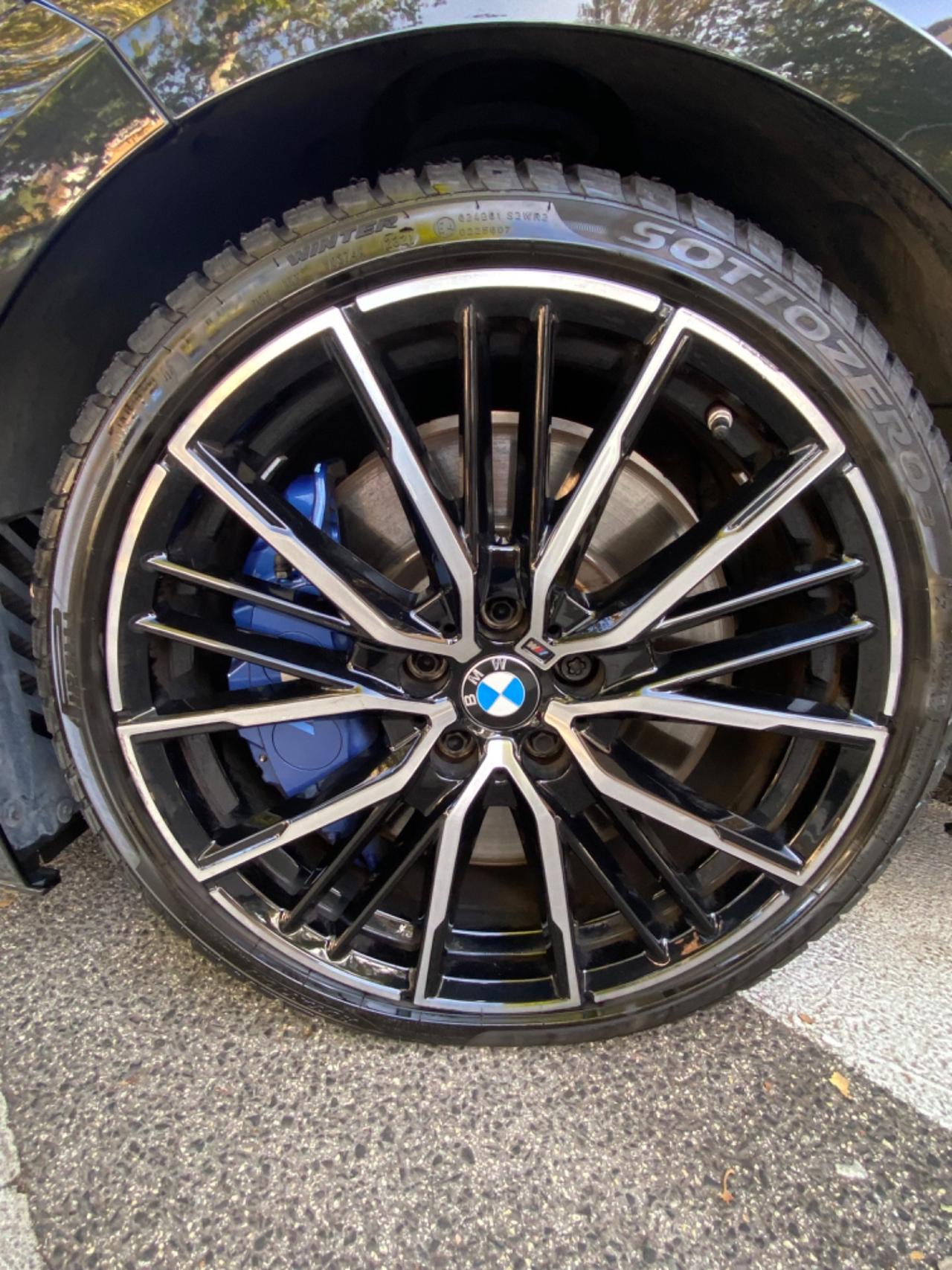 Bmw M 135i xDrive PERFORMANCE TETTO 19”H&K BLACK