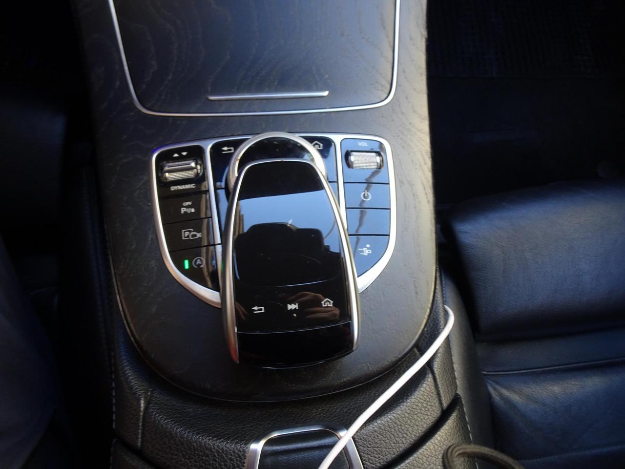 Mercedes-Benz E 220 d Auto Premium Plus