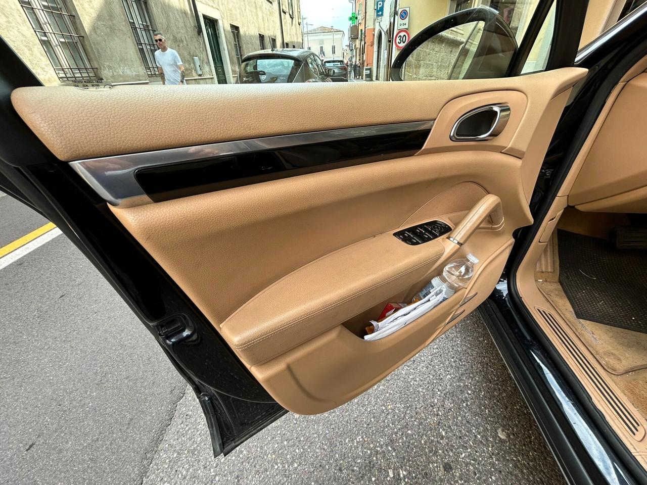 Porsche Cayenne 3.0 V6 tdi tiptronic