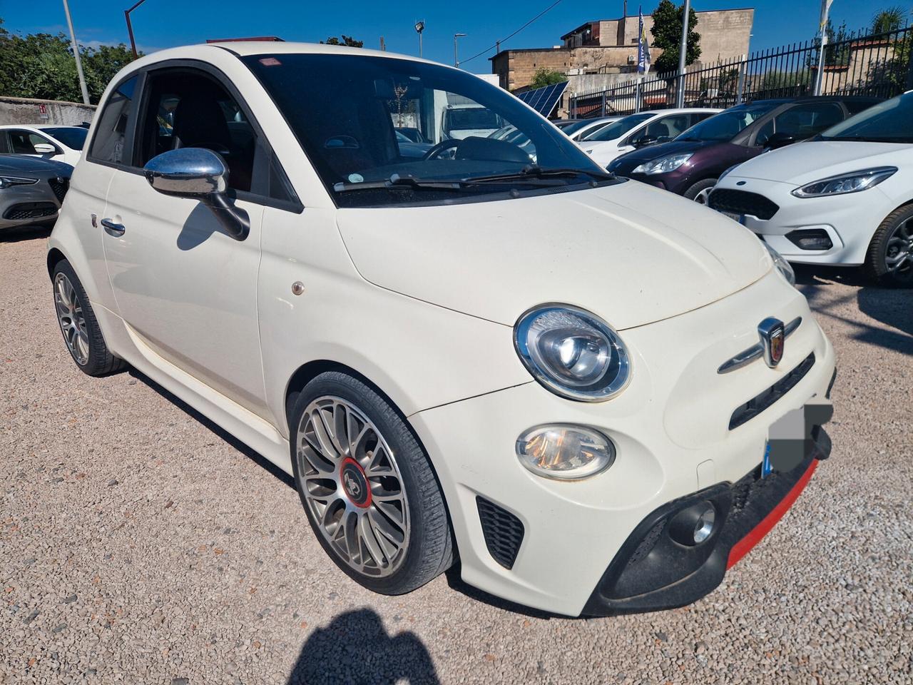 Abarth 500 1.4 Turbo T-Jet km 11000-2010