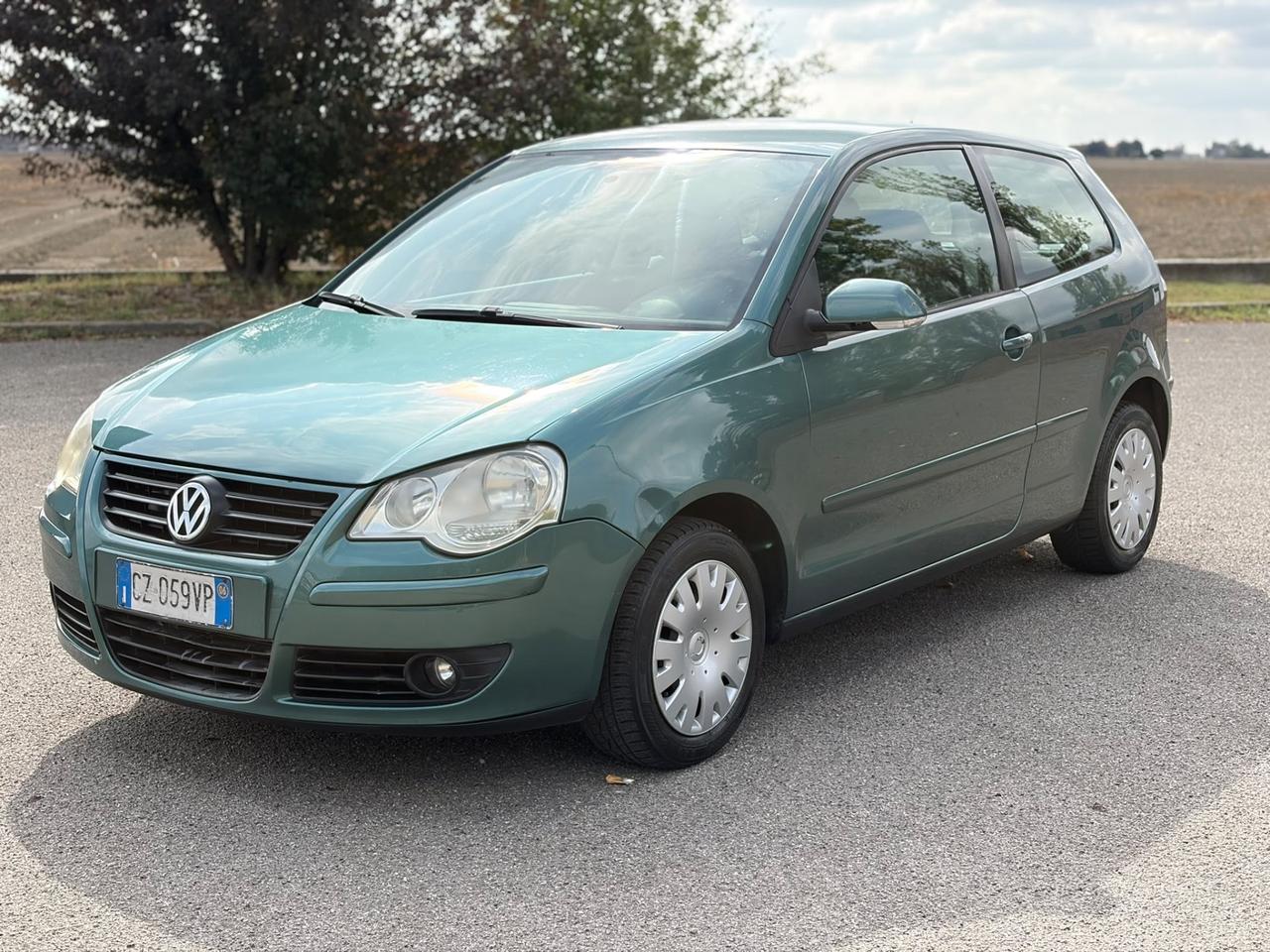 Volkswagen Polo 1.4 16V FSI 3p. Sportline