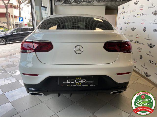 MERCEDES-BENZ GLC 220 d 194cv Coupé AMG Premium Plus 4Matic