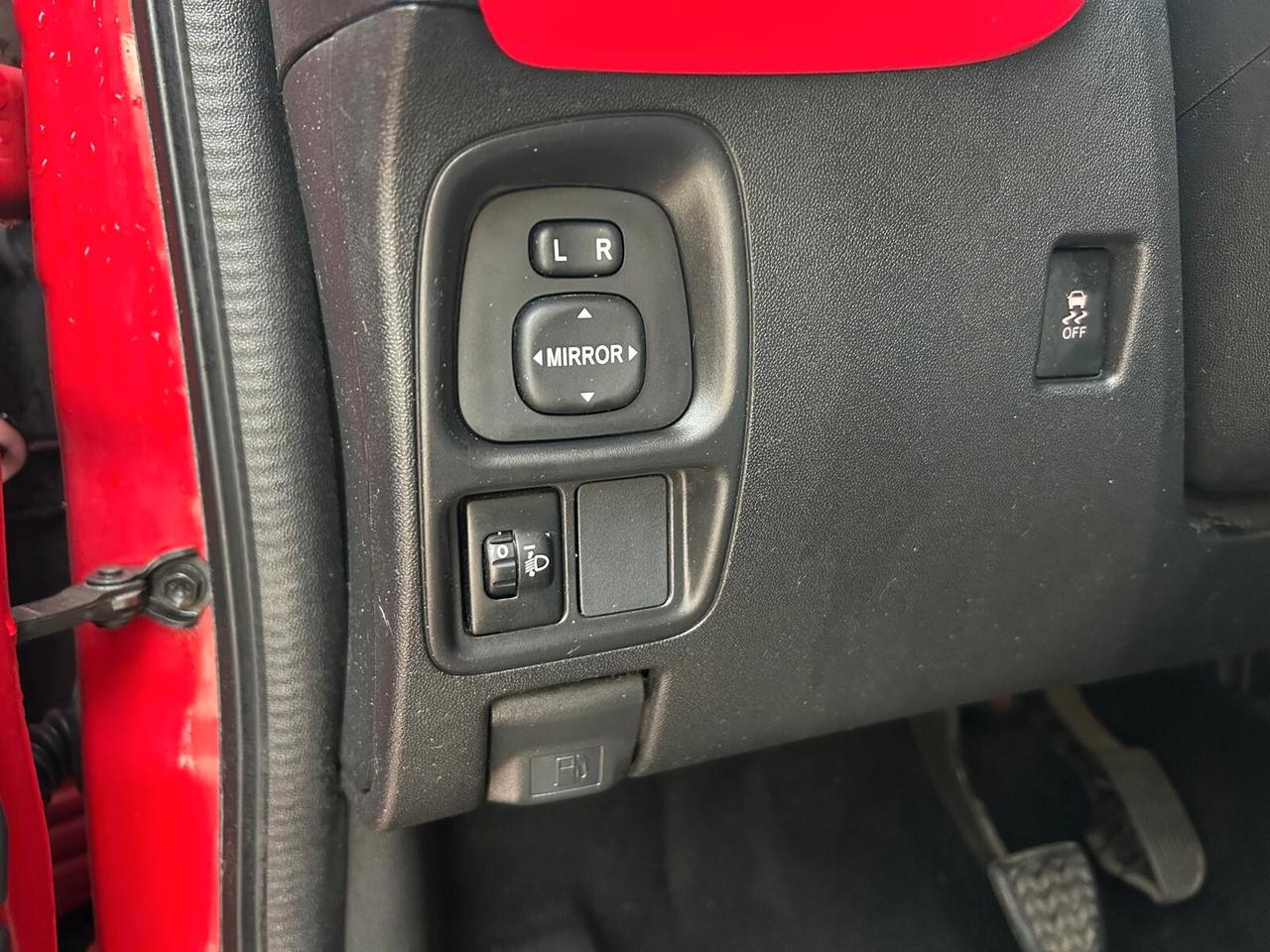 Toyota Aygo 1.0 VVT-i 69 CV x-play AUTOMATICO